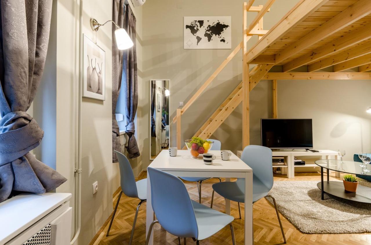 Green Cumin Studio Next To Famous Cafe Budapest Luaran gambar